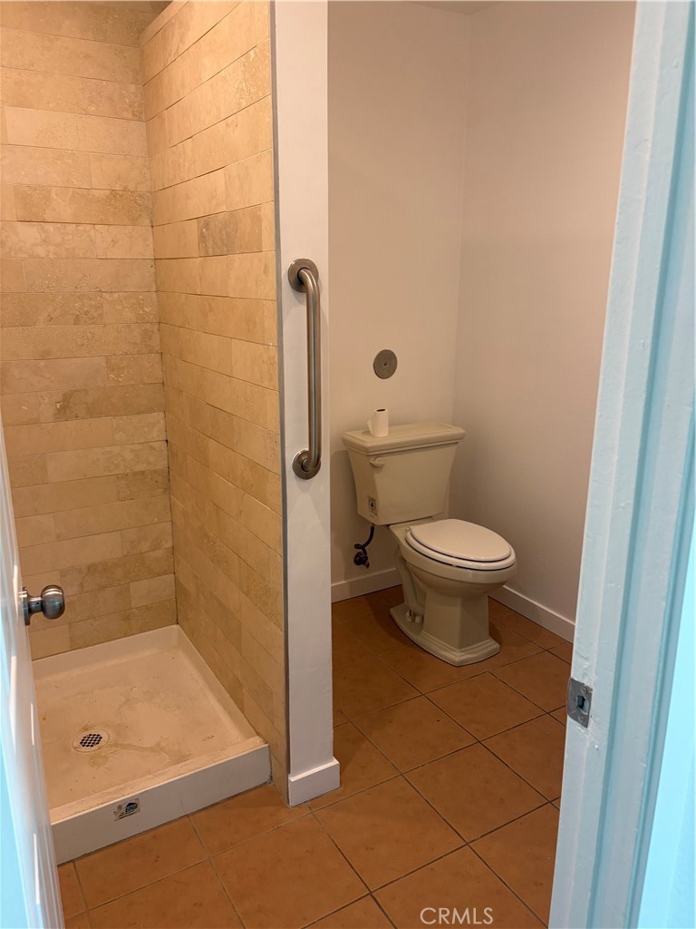 4619 West 3rd Street Santa Ana, CA 92703 - Photo 9 of 14