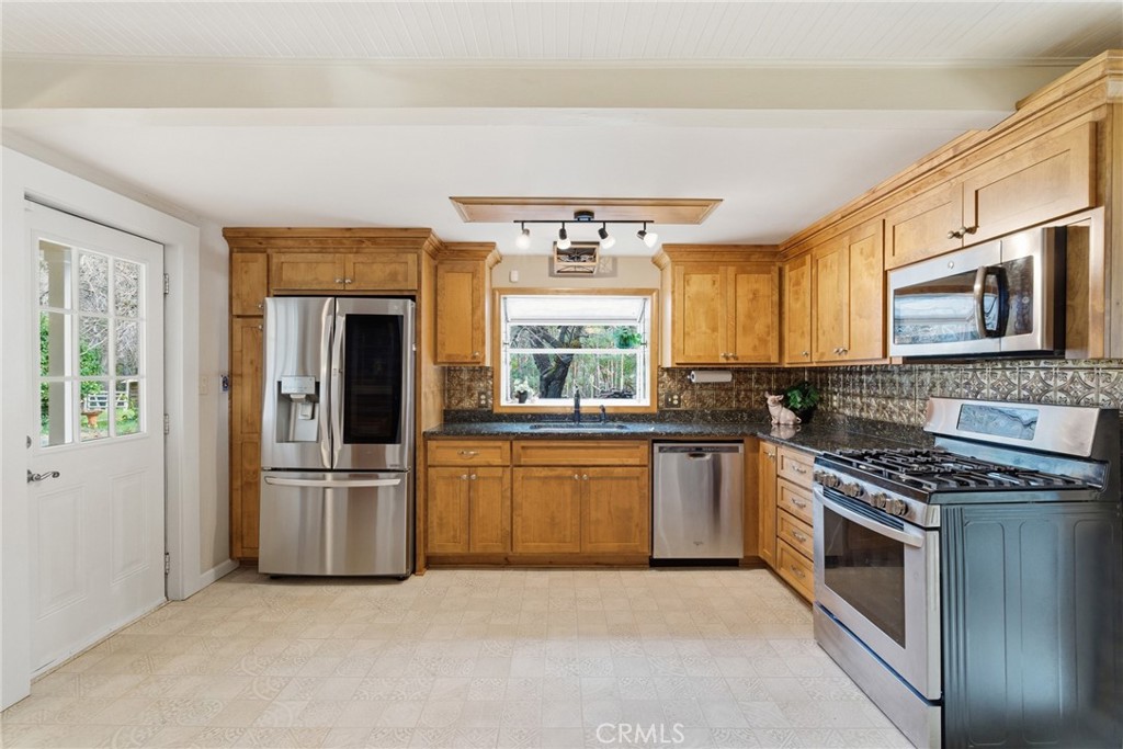 13730 Nimshew Road Magalia, CA 95954 - Photo 11 of 49