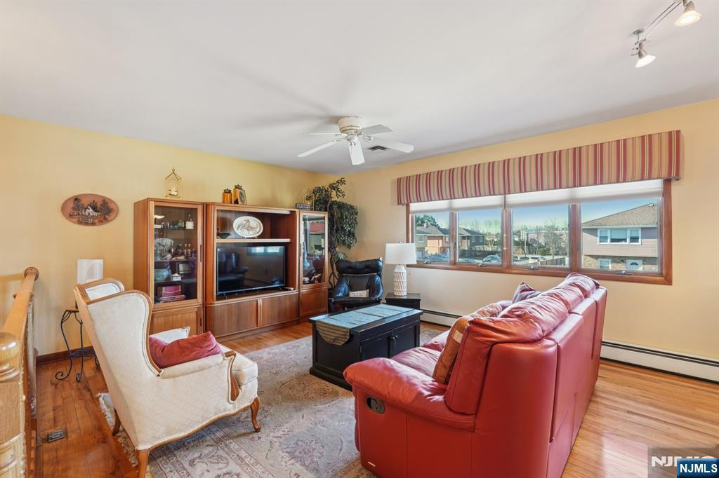 2 Ivy Lane Wallington, NJ 07057 - Photo 17 of 50