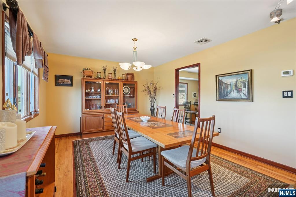 2 Ivy Lane Wallington, NJ 07057 - Photo 21 of 50