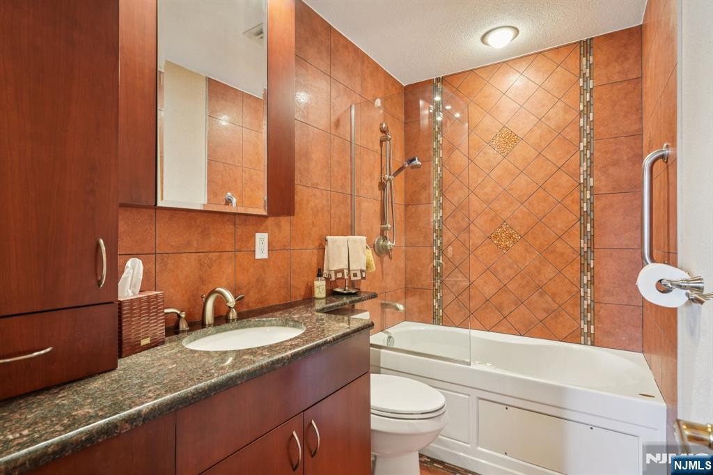 2 Ivy Lane Wallington, NJ 07057 - Photo 32 of 50