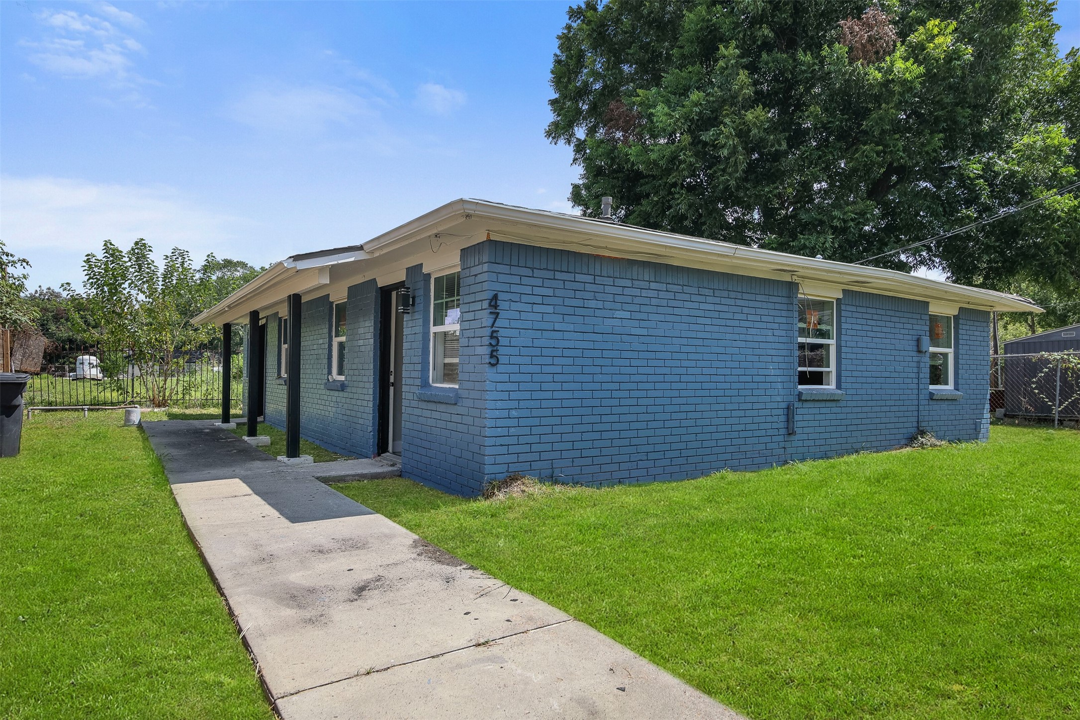 4755 Wilmington Street, Unit 6 Houston, TX 77033 - Photo 20 of 27 Gallery Image 20