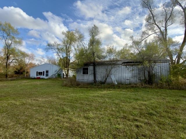 10411 Cady Road Jackson, MI 49201 - Photo 13 of 28