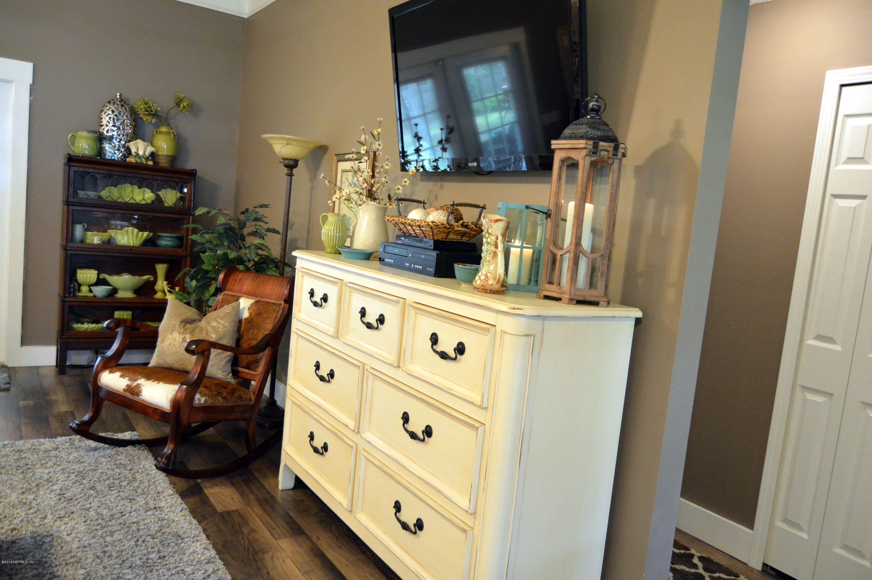 2604 Lundy Road Palatka, FL 32177 - Photo 11 of 69 098-DSC_0410