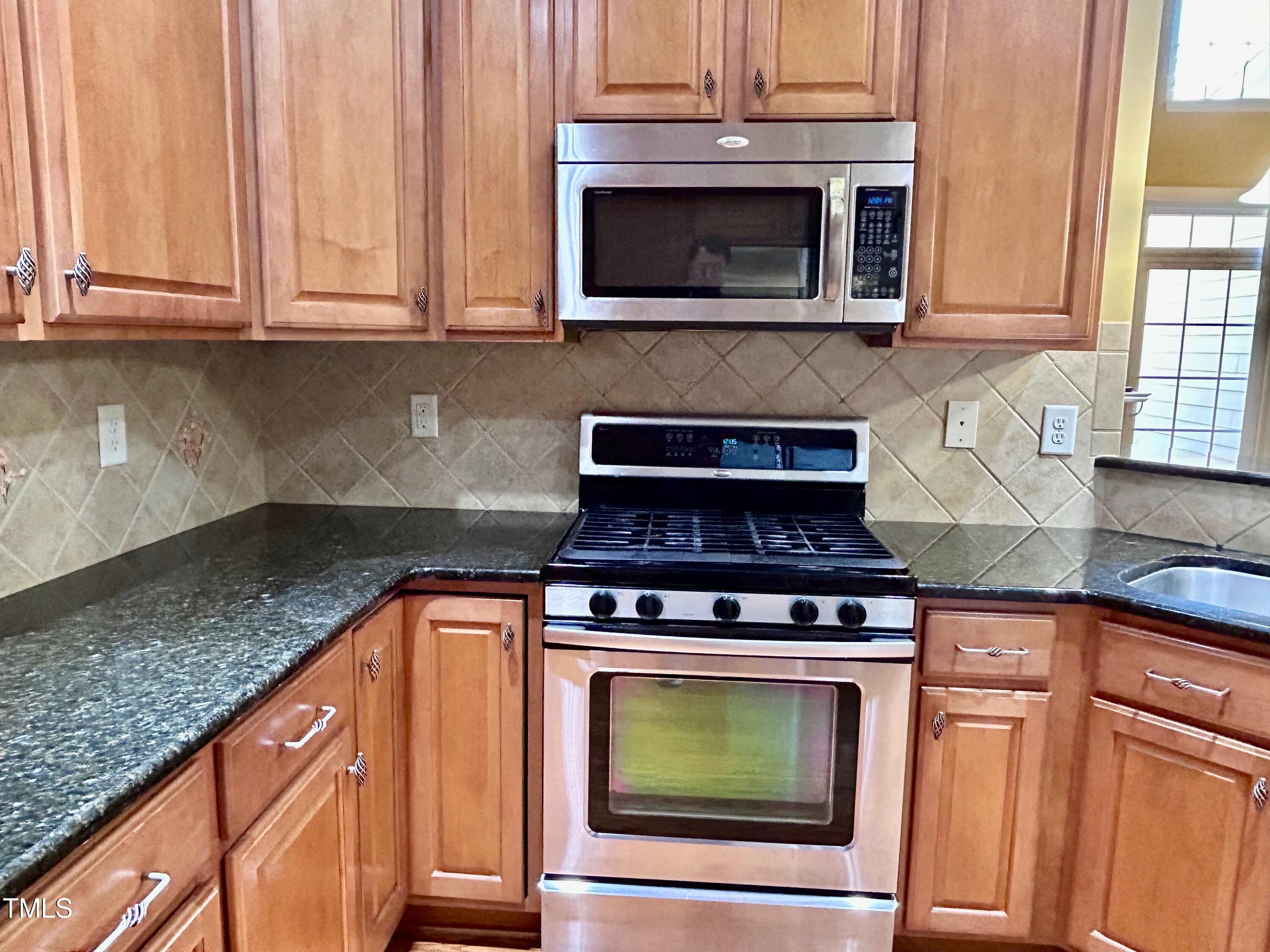 10114 Barnhart Way Raleigh, NC 27617 - Photo 11 of 48 IMG_1677