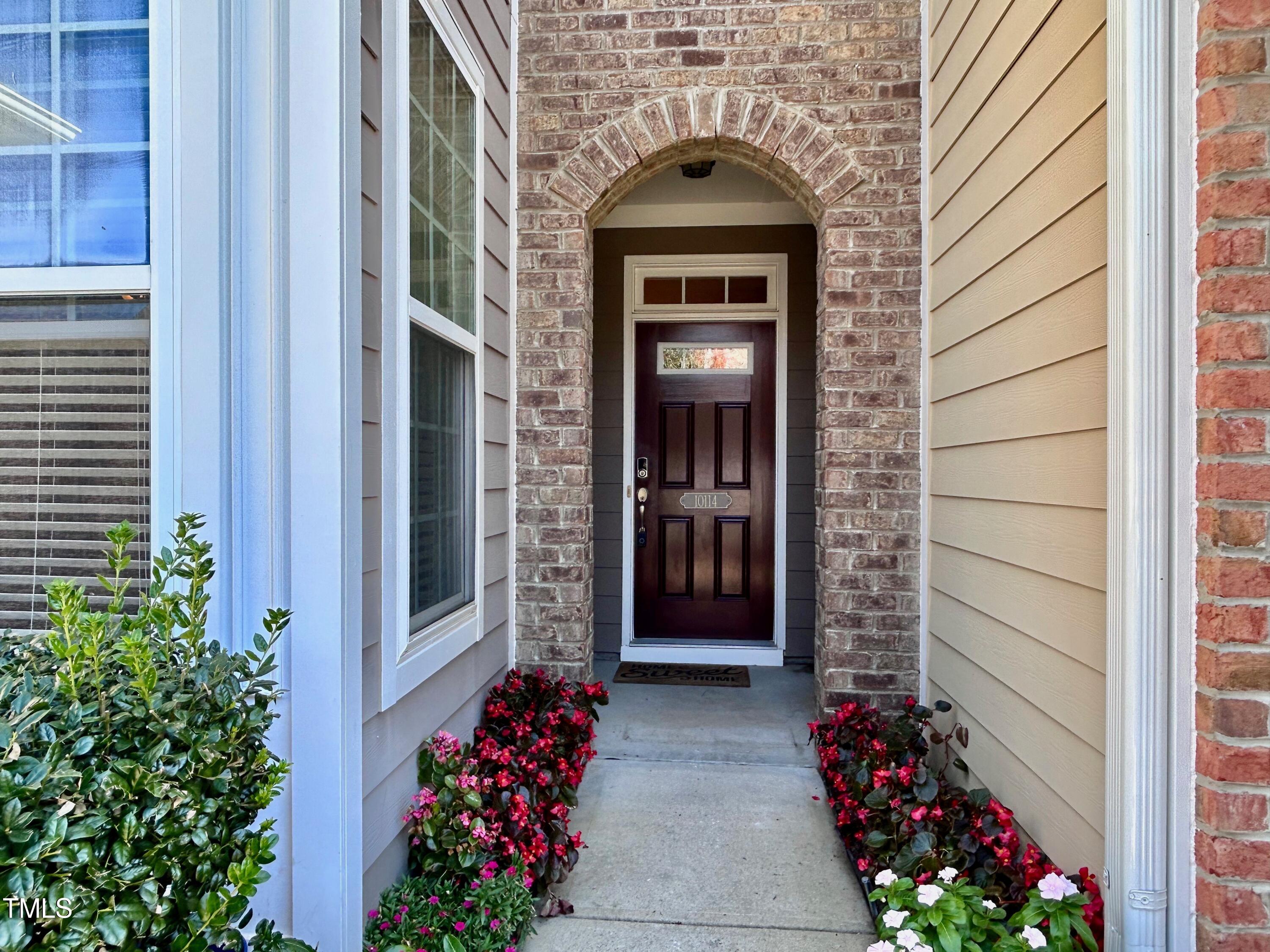 10114 Barnhart Way Raleigh, NC 27617 - Photo 2 of 48 IMG_1699