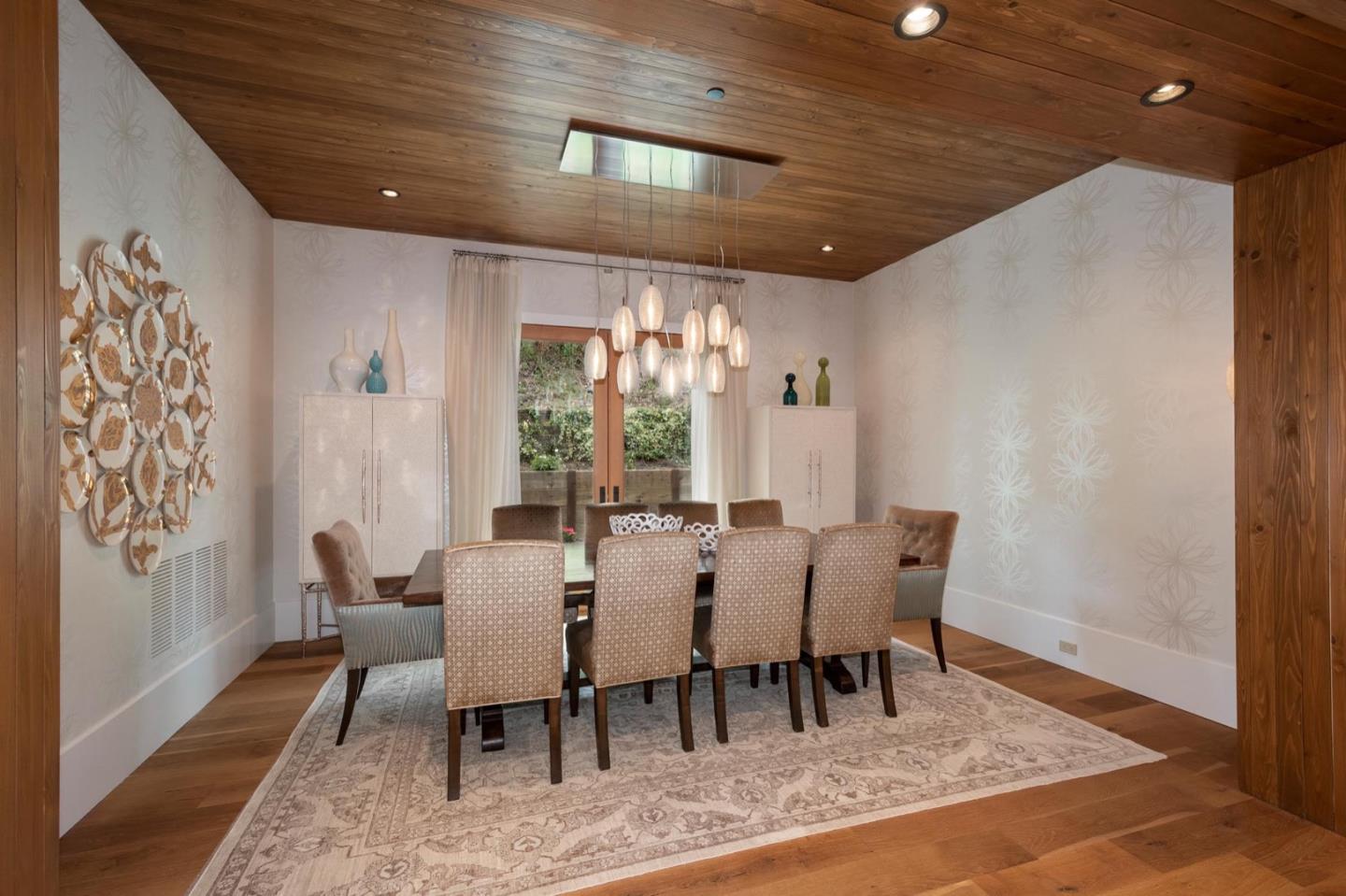 2875 Canyon Road Burlingame, CA 94010 - Photo 14 of 49 Gallery Image 14