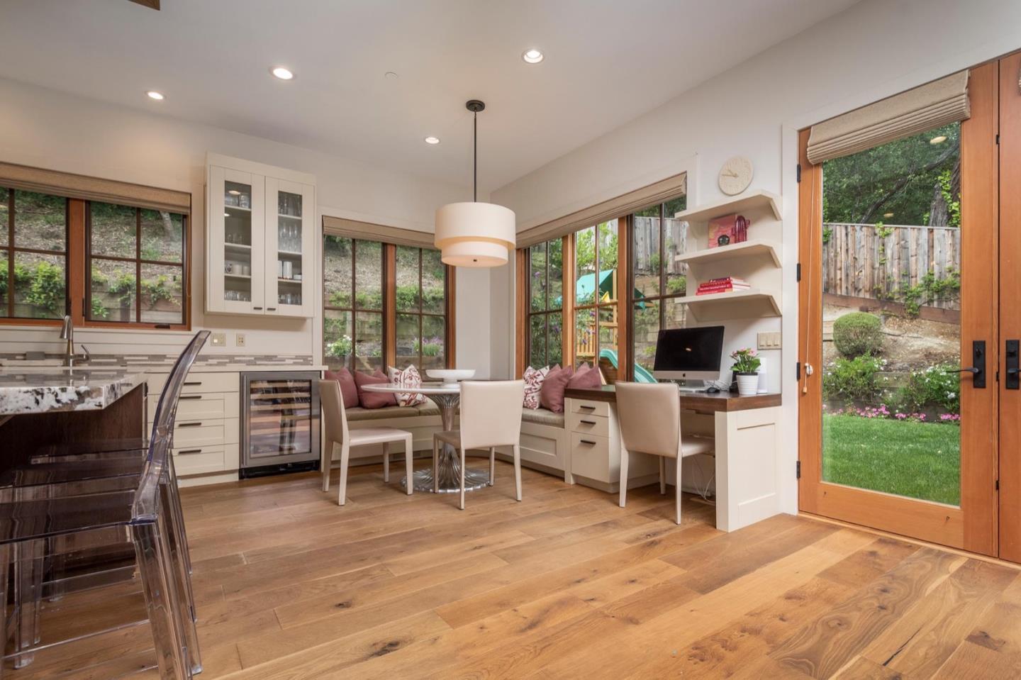 2875 Canyon Road Burlingame, CA 94010 - Photo 18 of 49 Gallery Image 18
