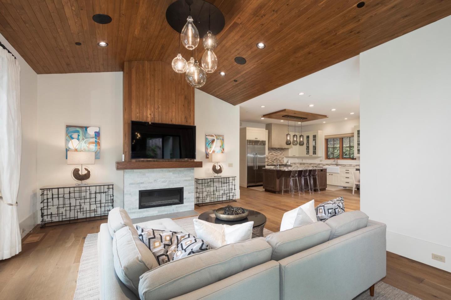 2875 Canyon Road Burlingame, CA 94010 - Photo 21 of 49 Gallery Image 21