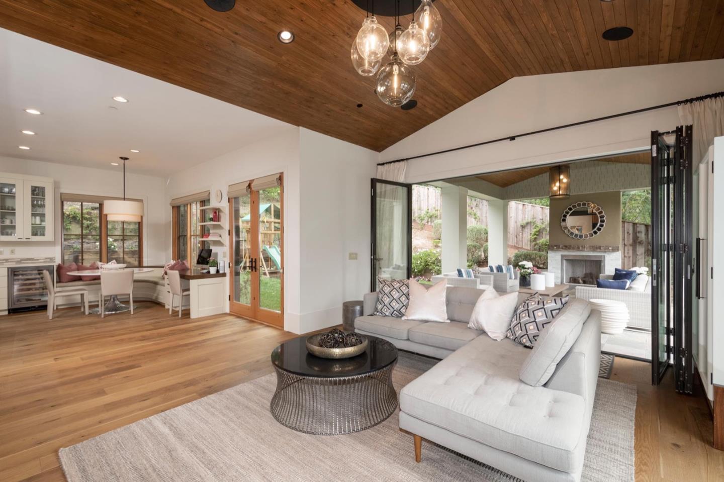 2875 Canyon Road Burlingame, CA 94010 - Photo 22 of 49 Gallery Image 22