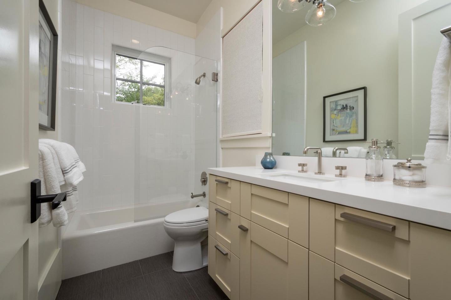 2875 Canyon Road Burlingame, CA 94010 - Photo 33 of 49 Gallery Image 33