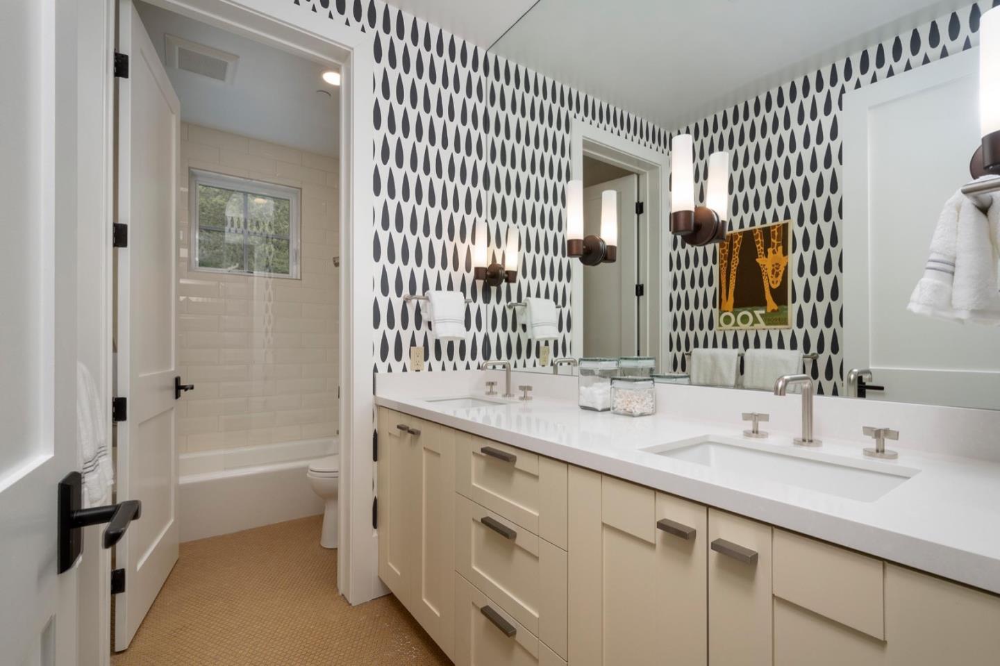 2875 Canyon Road Burlingame, CA 94010 - Photo 36 of 49 Gallery Image 36