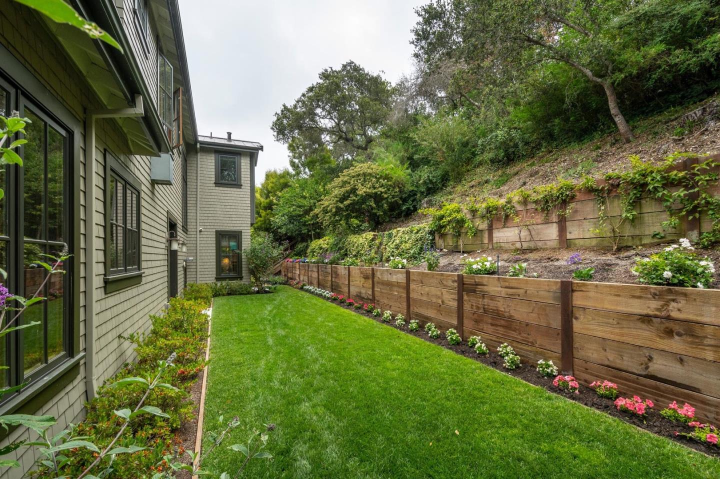 2875 Canyon Road Burlingame, CA 94010 - Photo 47 of 49 Gallery Image 47