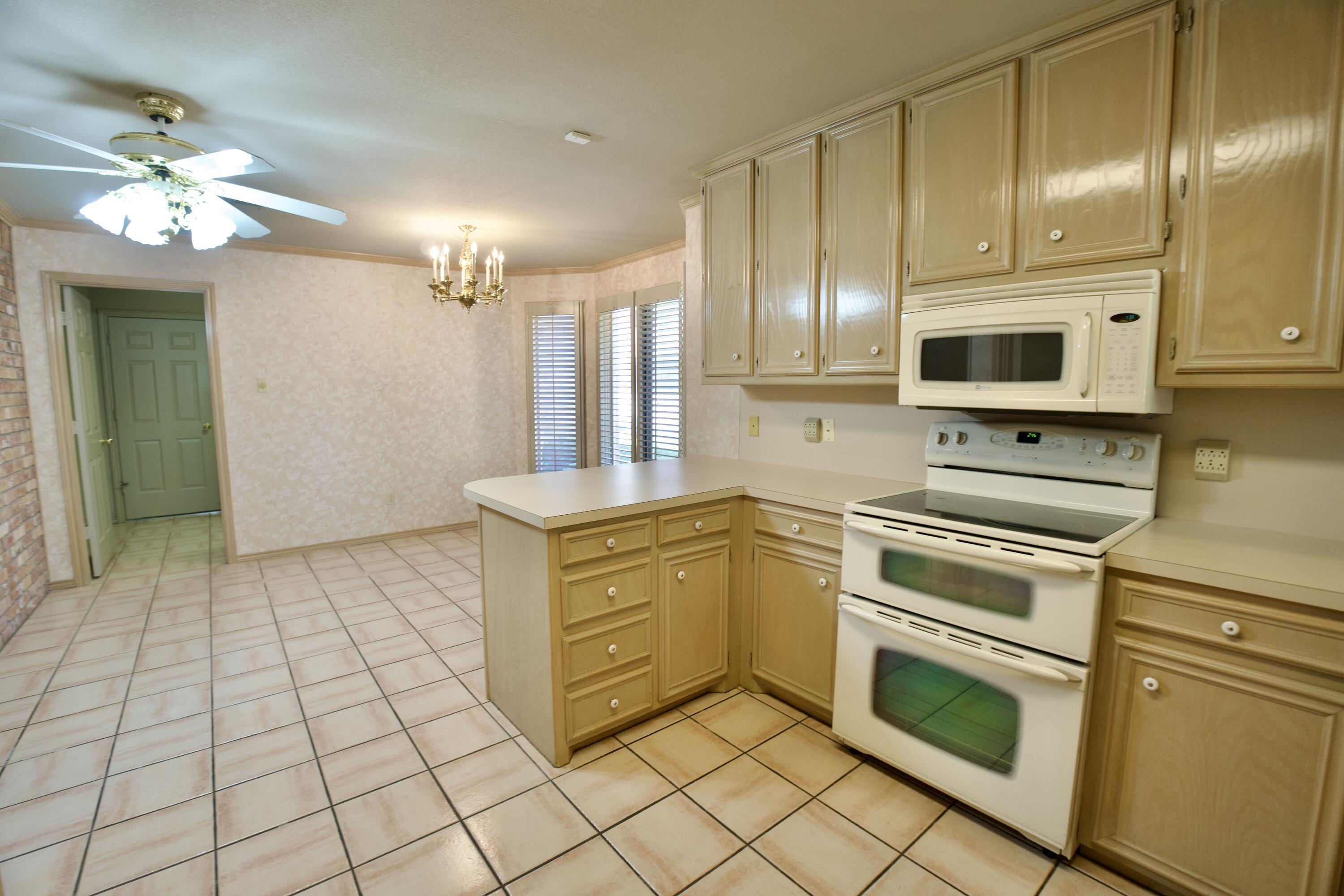 5606 84th Street Lubbock, TX 79424 - Photo 17 of 21 ATB08419