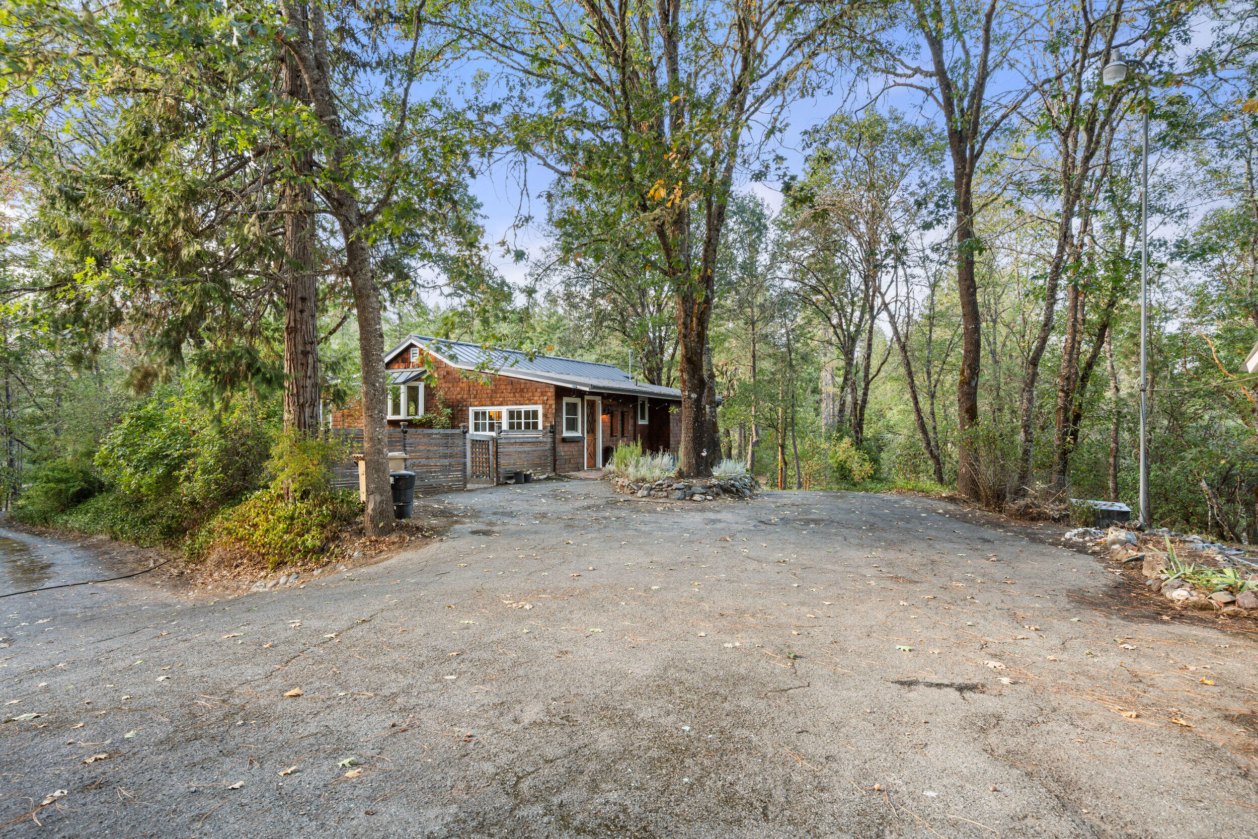 151 Ewe Creek Road Grants Pass, OR 97526 - Photo 22 of 31 22