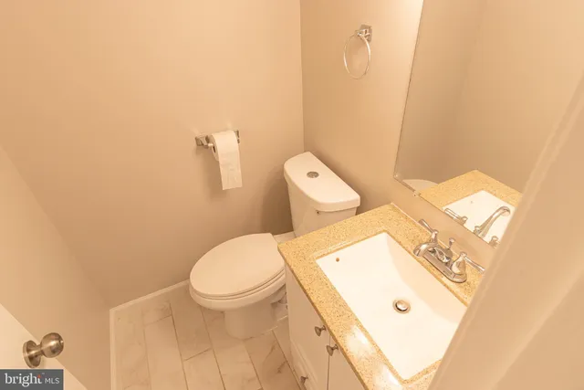 $3,400 | 6558 Gildar Street, Alexandria, VA 22310