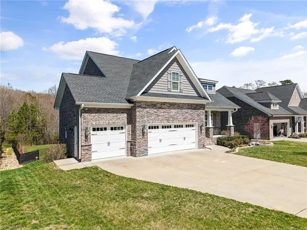 $799,000 | 633 Ryder Cup Lane, Clemmons, NC 27012