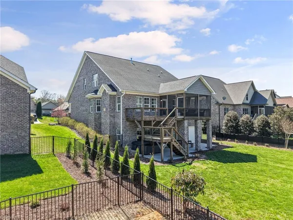 $799,000 | 633 Ryder Cup Lane, Clemmons, NC 27012