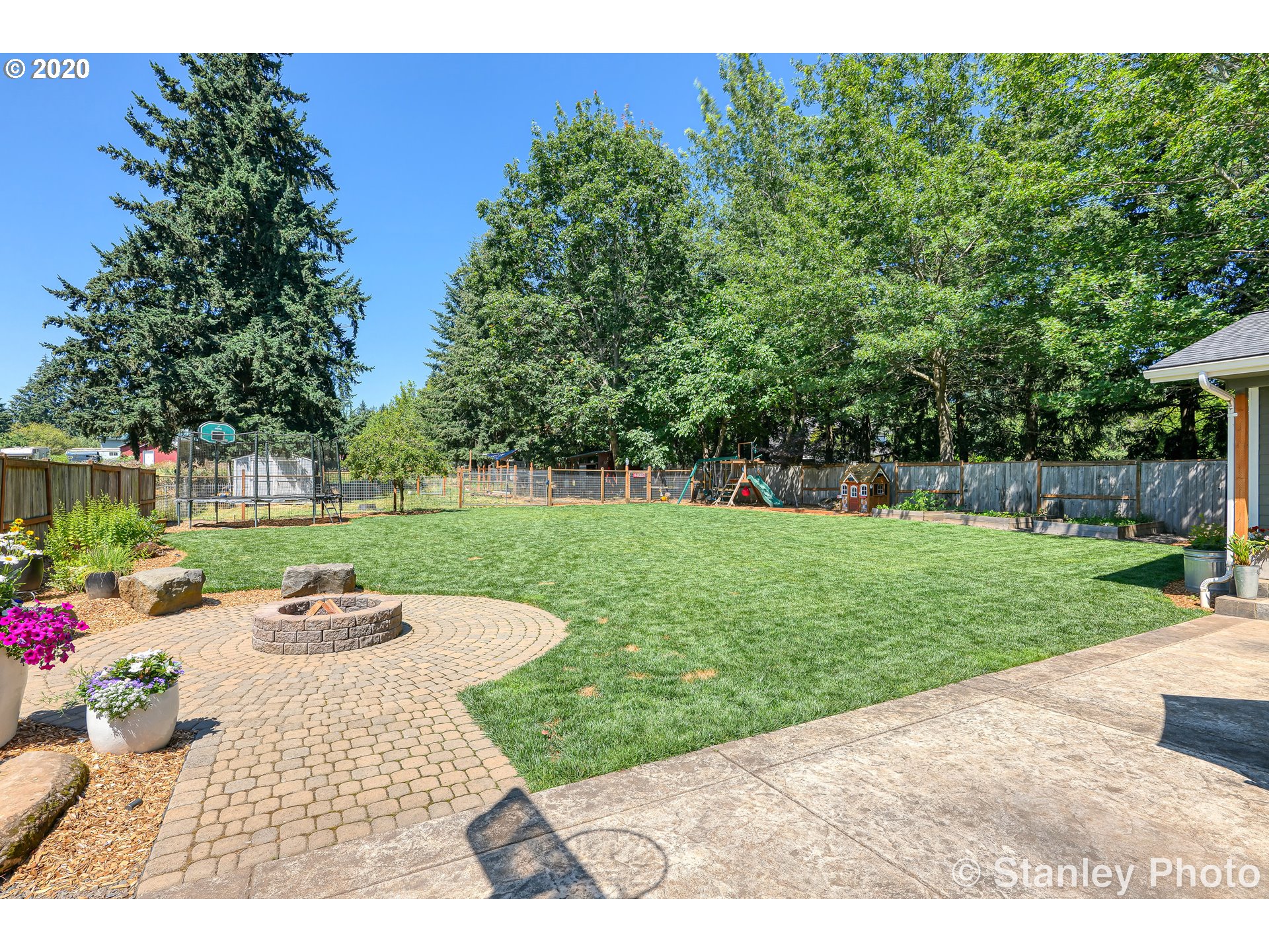 18405 South Grasle Road Oregon City, OR 97045 - Photo 24 of 30 Gallery Image 24