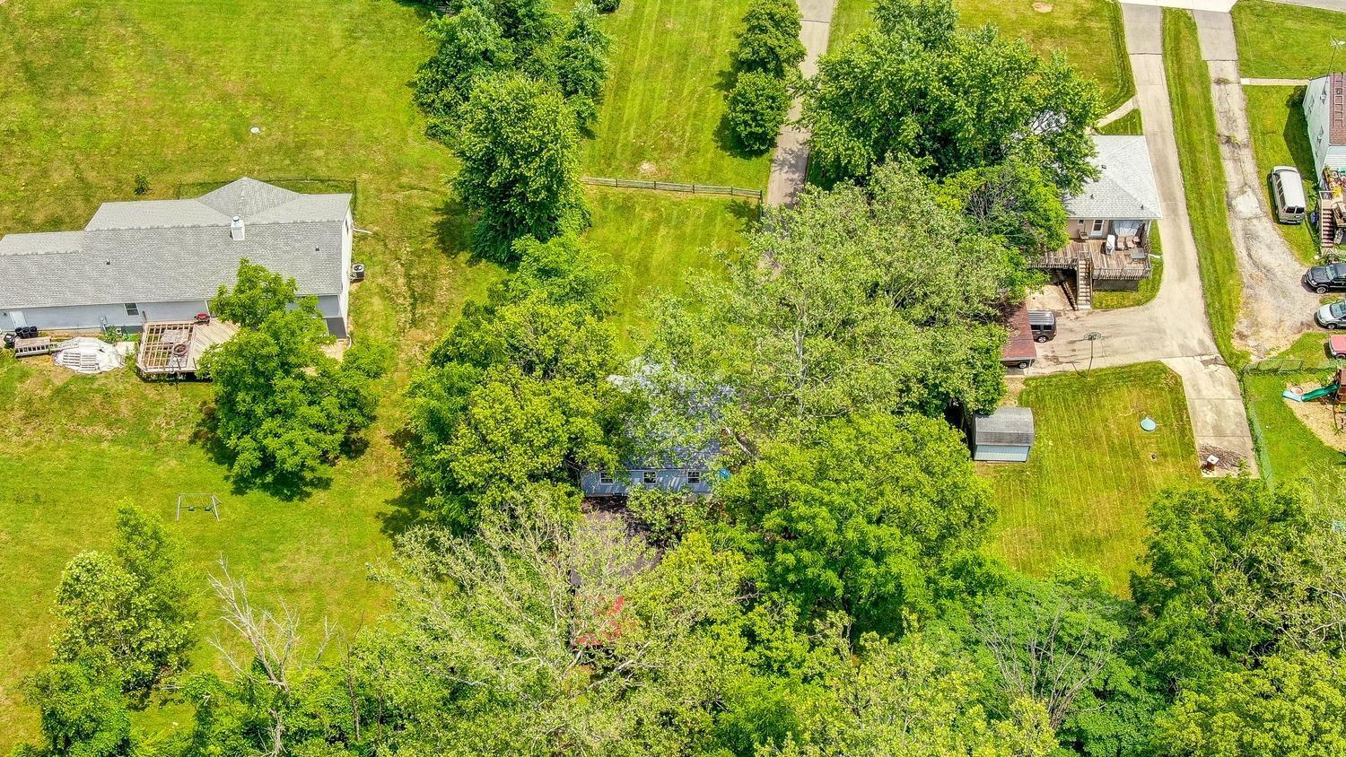 9911 Pippin Road Cincinnati, OH 45231 - Photo 27 of 40