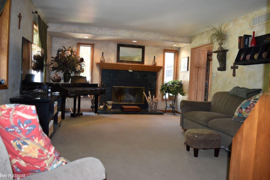 8860 Big Hand Road Columbus, MI 48063 - Photo 50 of 79 31326950-50.JPG