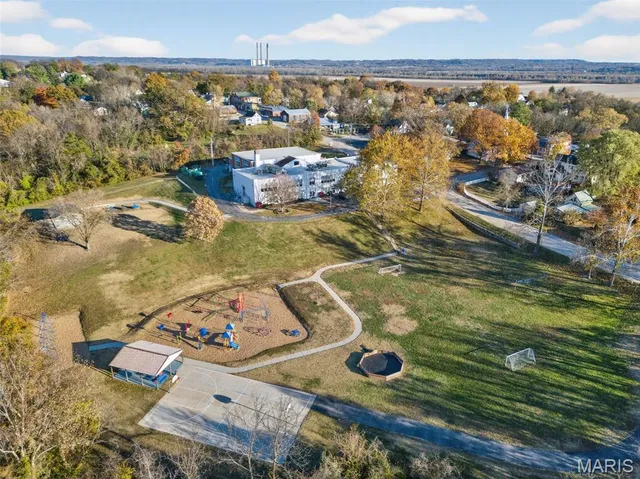 $506,000 | 5548 Chestnut Street, Augusta, MO 63332