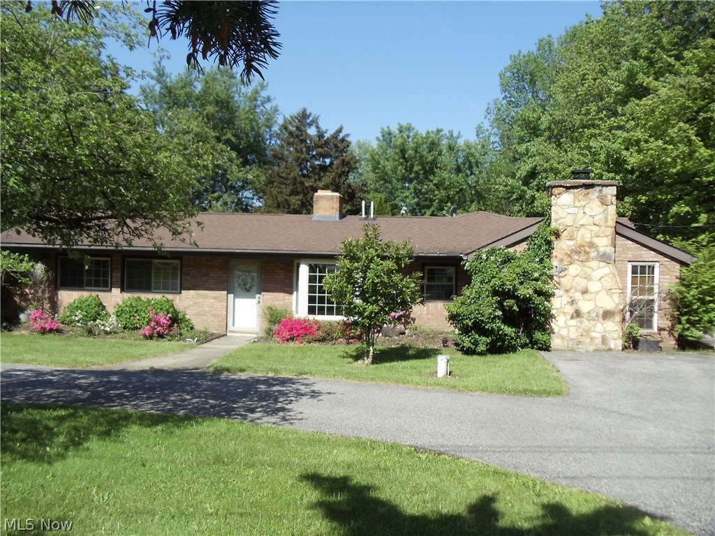 10582 Auburn Road Chardon, OH 44024 - Photo 1 of 20 Gallery Image 1