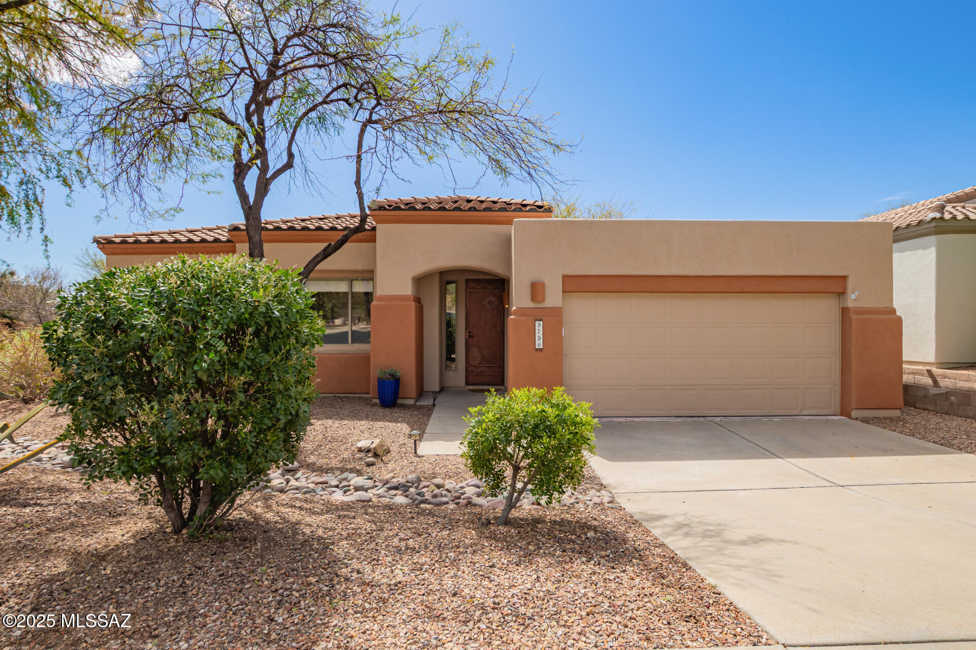 9790 East Spring Ridge Place Tucson, AZ 85749 - Photo 6 of 46 Gallery Image 6