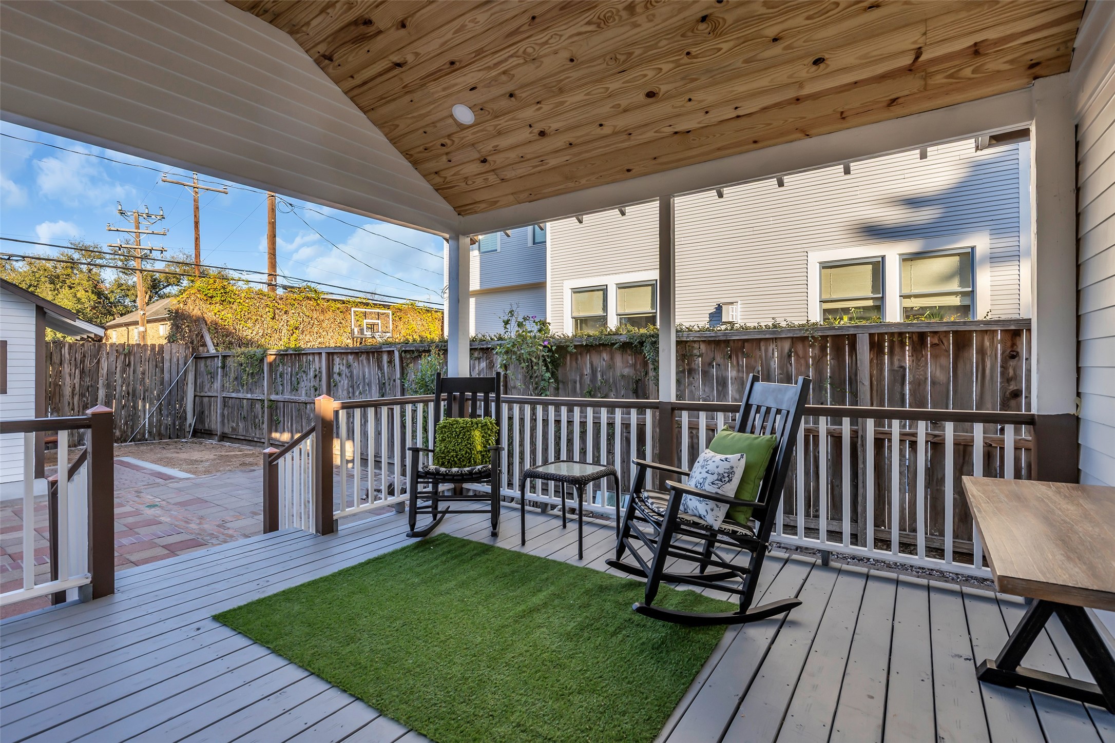 611 Harvard Street Houston, TX 77007 - Photo 19 of 25