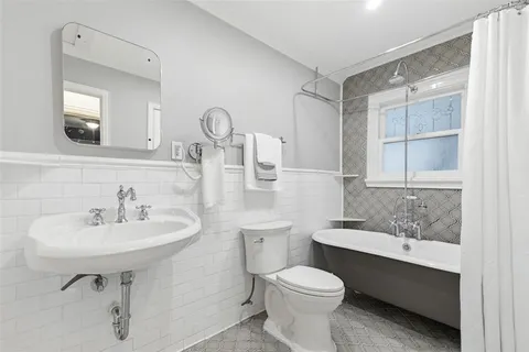 $389,000 | 311 Circle Drive, Dallas, TX 75224