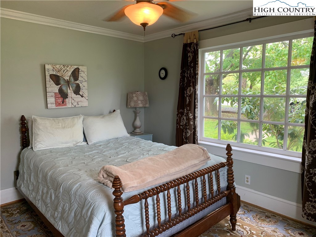 817 Stratford Road Sparta, NC 28675 - Photo 18 of 33 Gallery Image 18