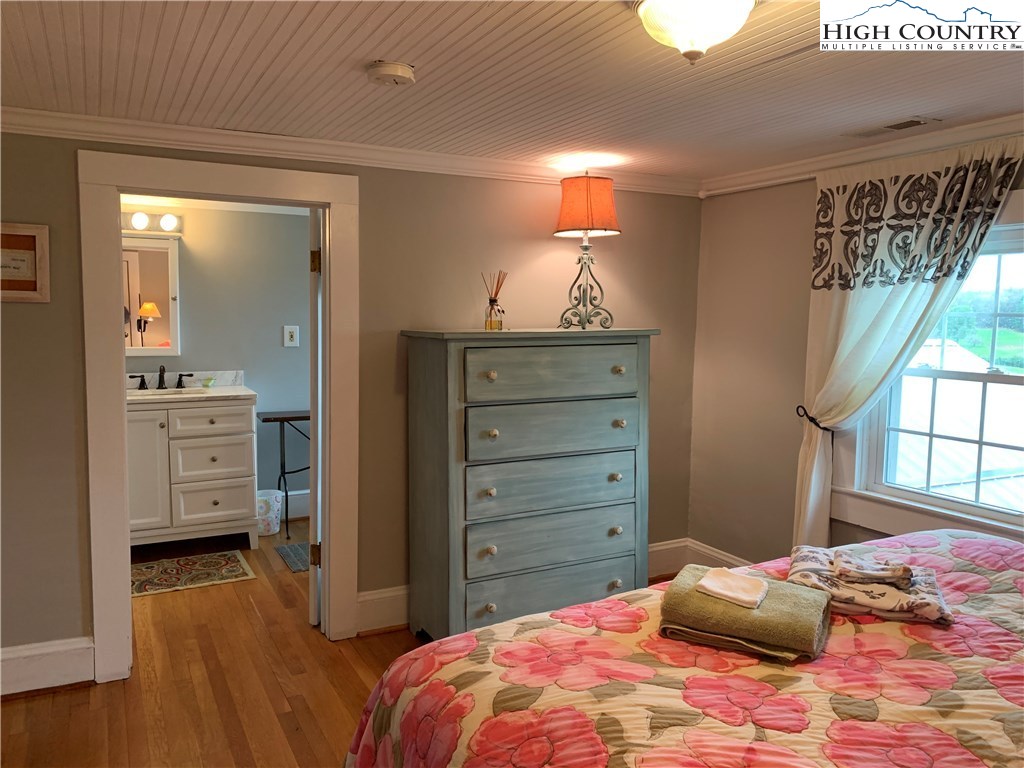 817 Stratford Road Sparta, NC 28675 - Photo 27 of 33 Gallery Image 27