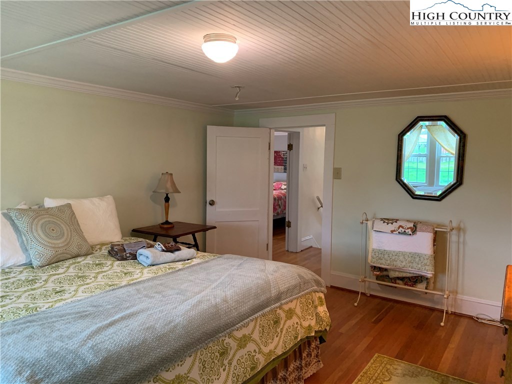 817 Stratford Road Sparta, NC 28675 - Photo 32 of 33 Gallery Image 32