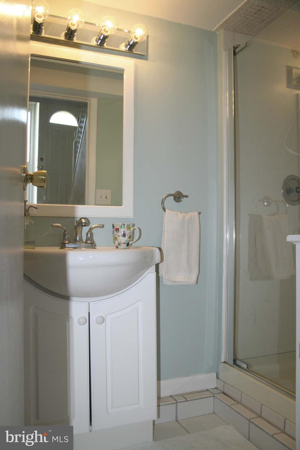 10862 Sandringham Road Cockeysville, MD 21030 - Photo 14 of 28 Bath
