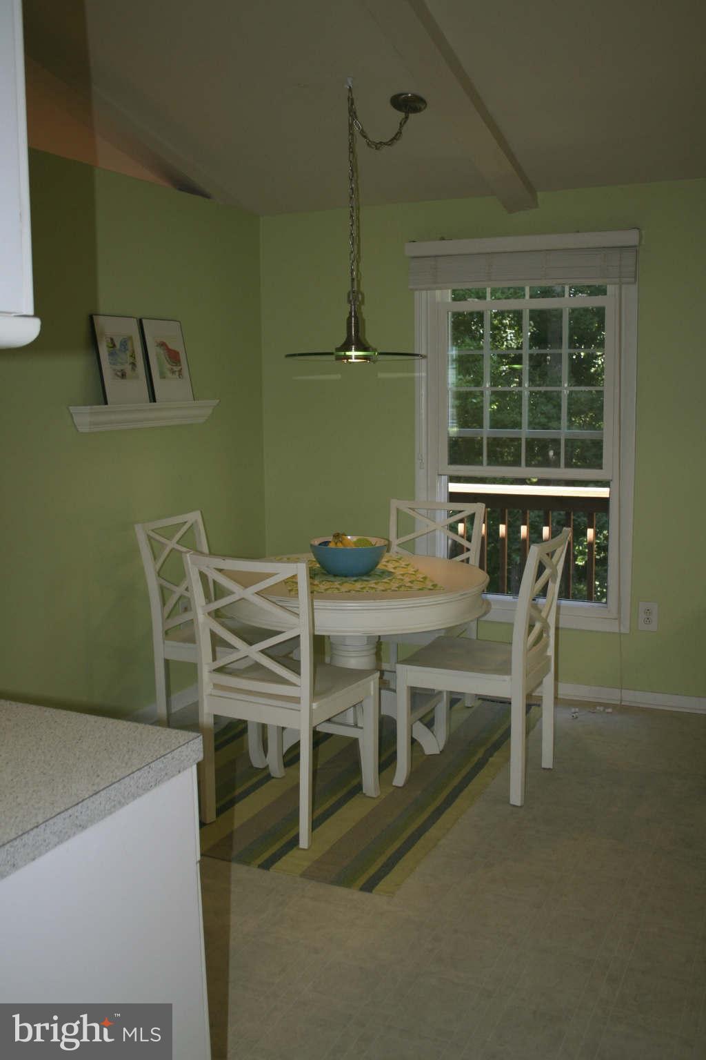 10862 Sandringham Road Cockeysville, MD 21030 - Photo 5 of 28 Kitchen