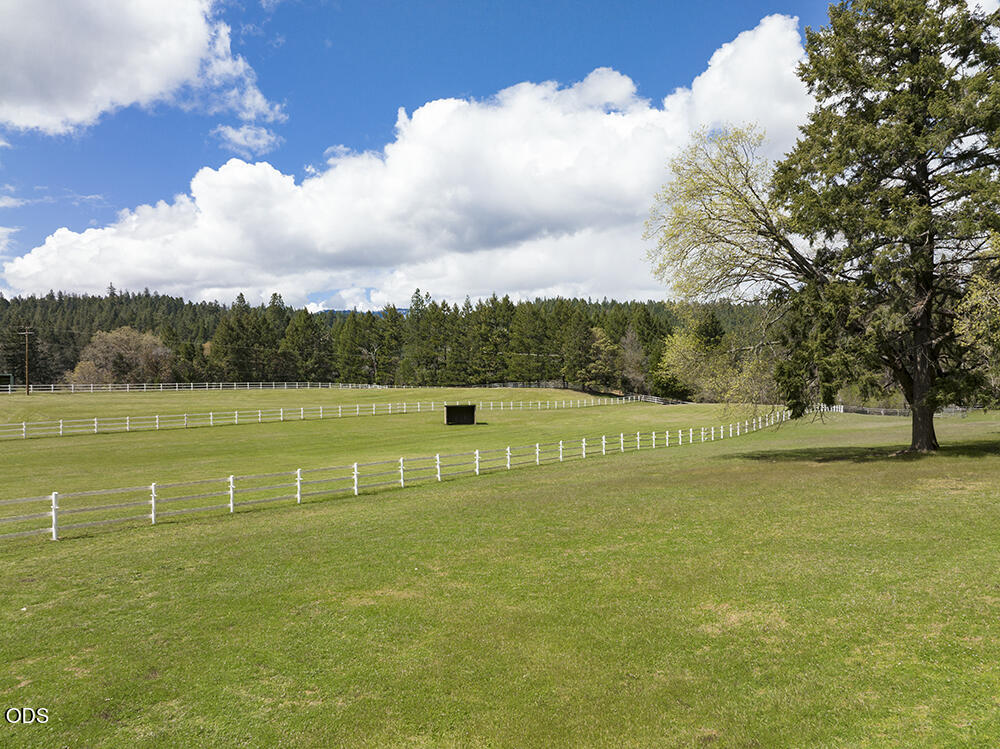 910 Reeves Creek Road Selma, OR 97538 - Photo 60 of 73