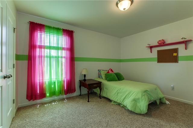 4005 Fox Run North Spring Hill, TN 37174 - Photo 12 of 20 Gallery Image 12