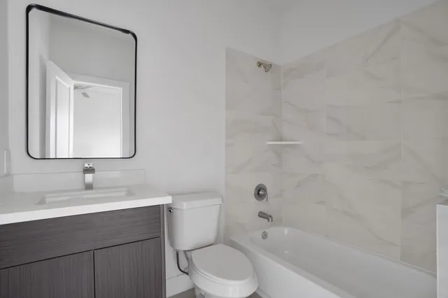 $2,900 | 2419 Rosewood Street, Houston, TX 77004