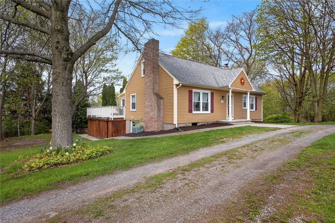 953 Wayneport Road Macedon, NY 14502 - Photo 3 of 26