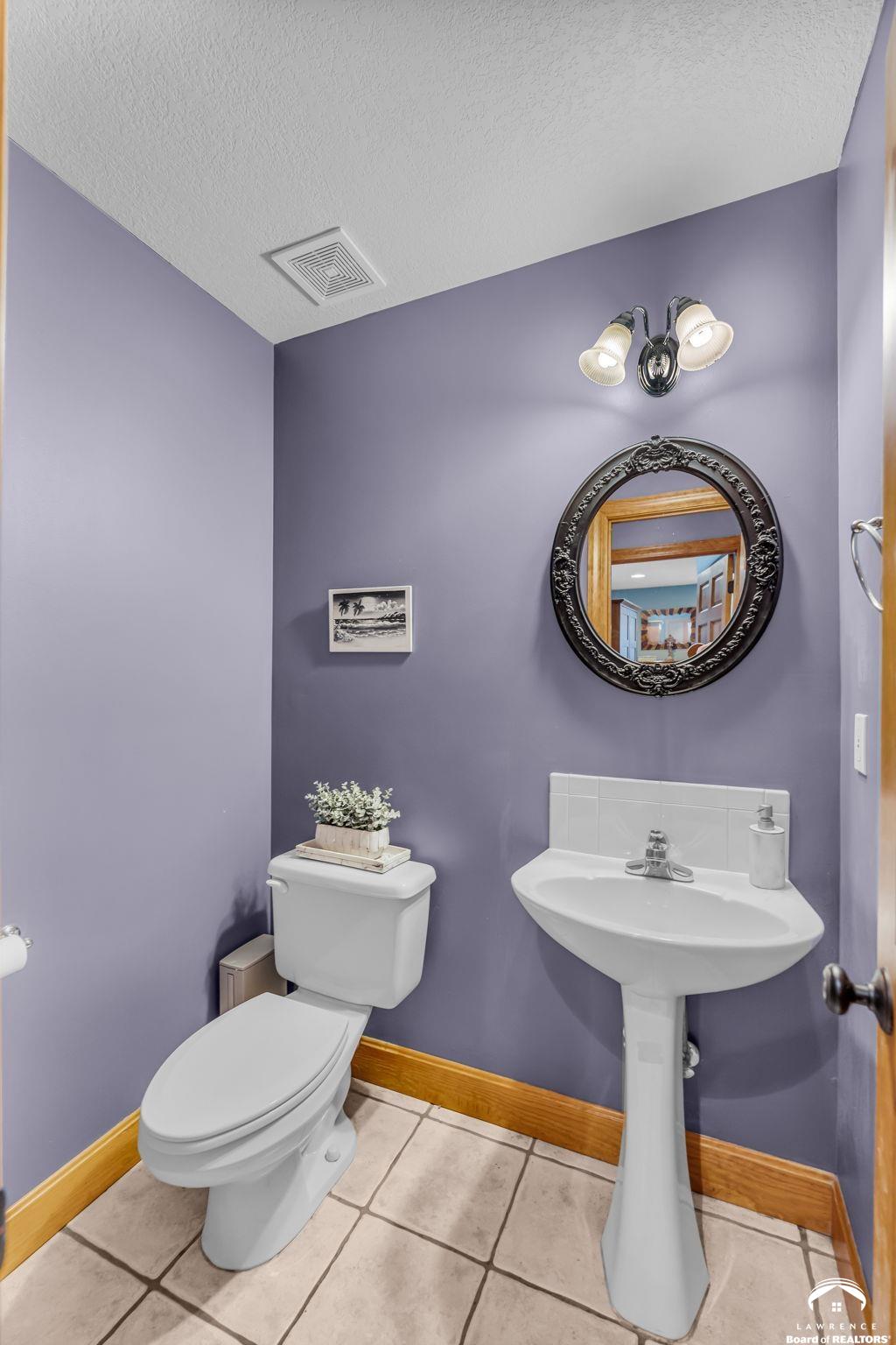 1236 North 411 Road Baldwin City, KS 66006 - Photo 27 of 68