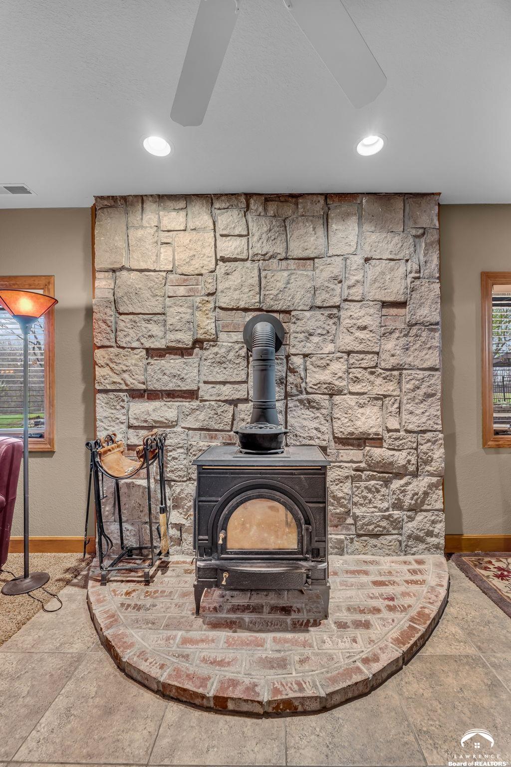 1236 North 411 Road Baldwin City, KS 66006 - Photo 35 of 68