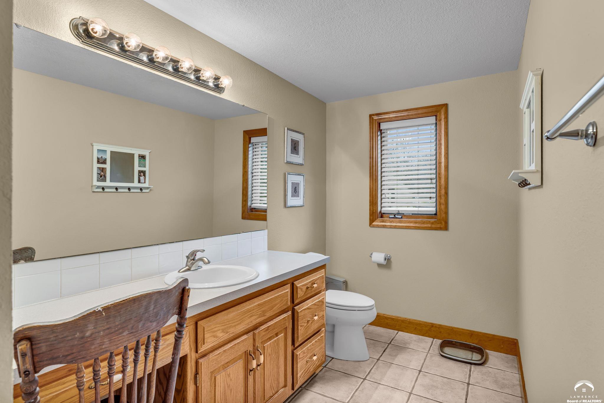 1236 North 411 Road Baldwin City, KS 66006 - Photo 39 of 68