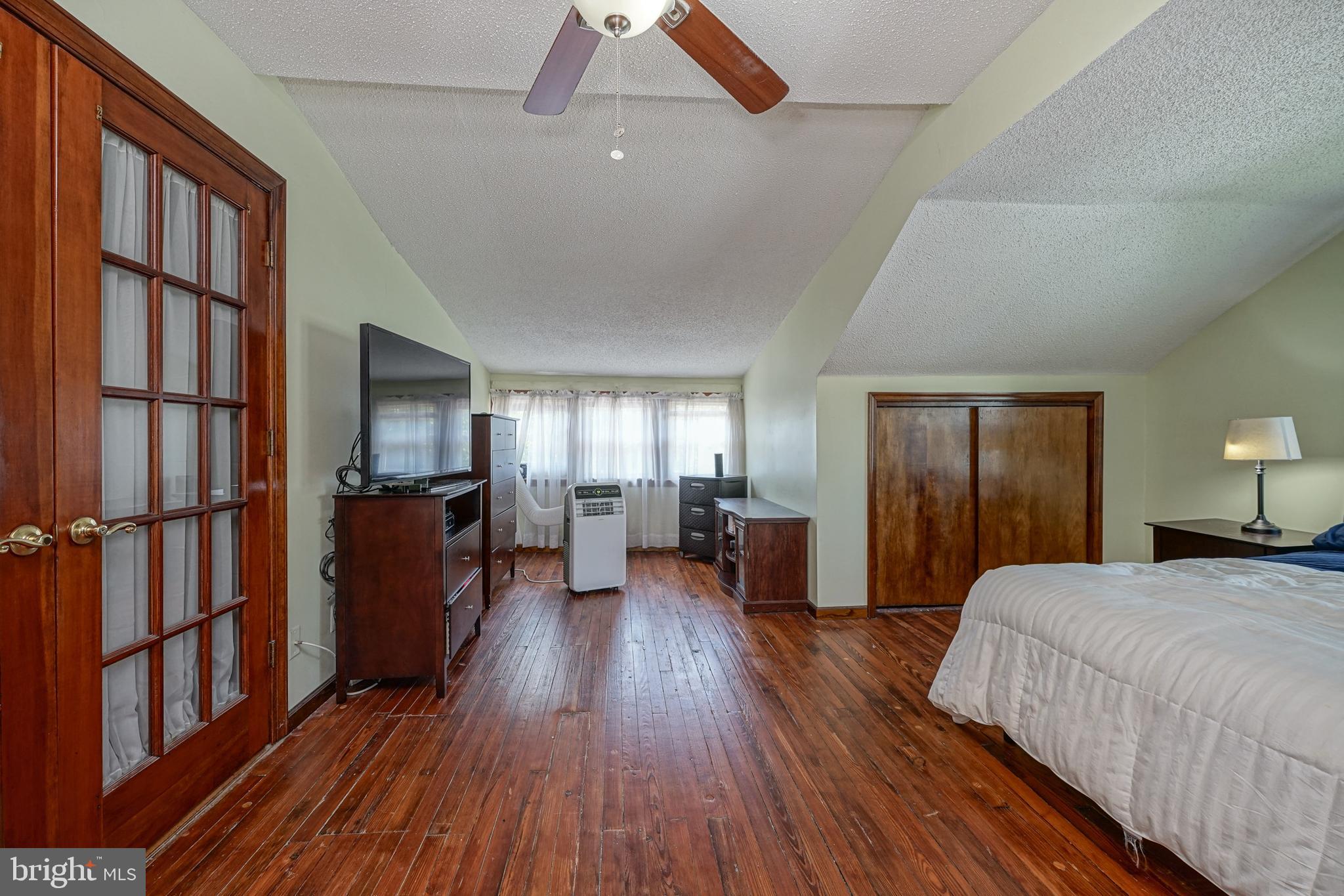 219 Nicholson Road Gloucester City, NJ 08030 - Photo 25 of 36 Gallery Image 25