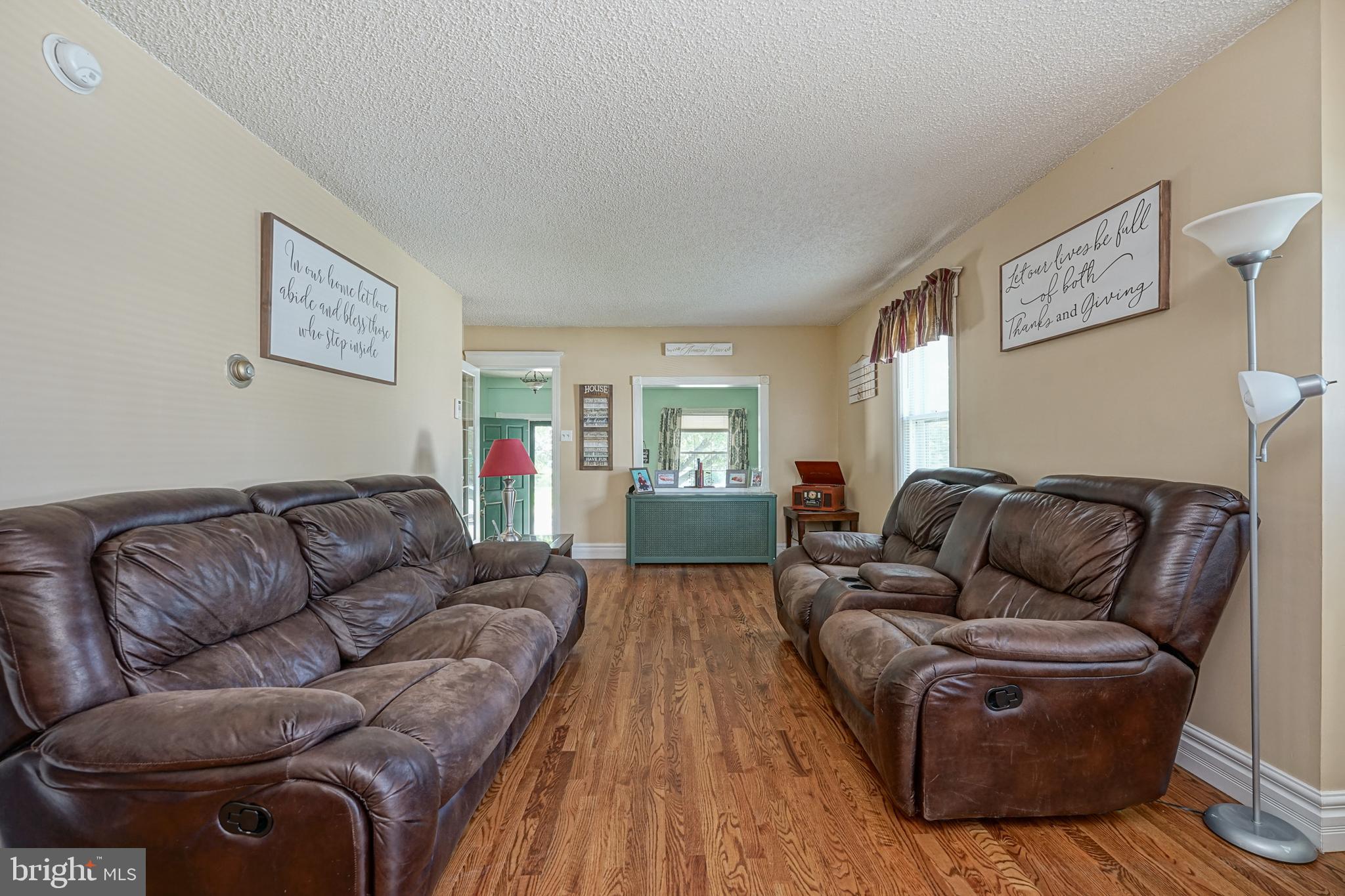 219 Nicholson Road Gloucester City, NJ 08030 - Photo 8 of 36 Gallery Image 8