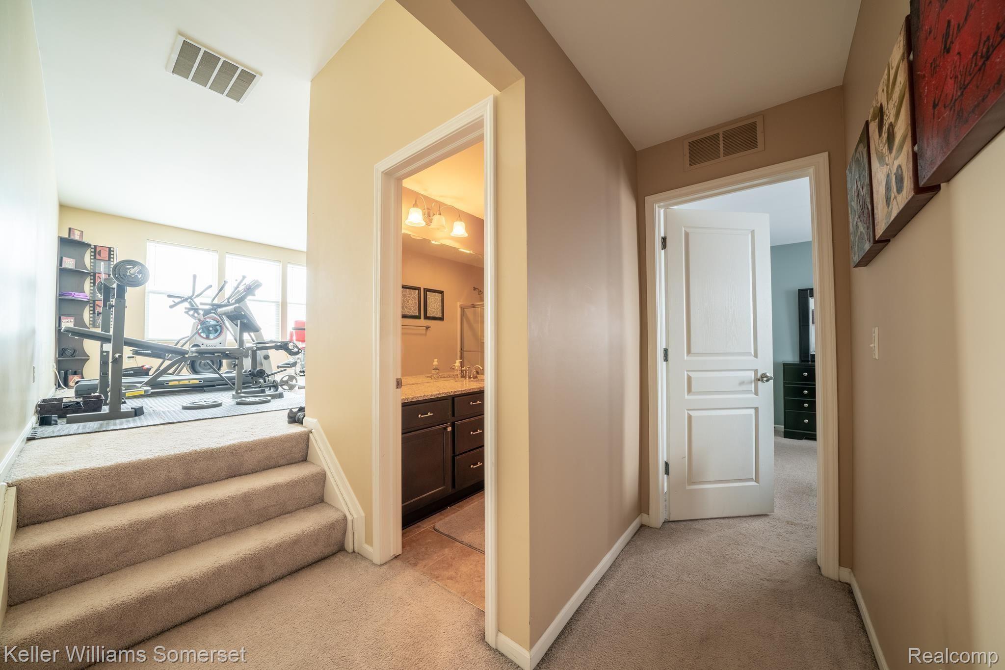 49708 Gracechurch Road Macomb, MI 48044 - Photo 20 of 35 DSC06731-HDR.jpg