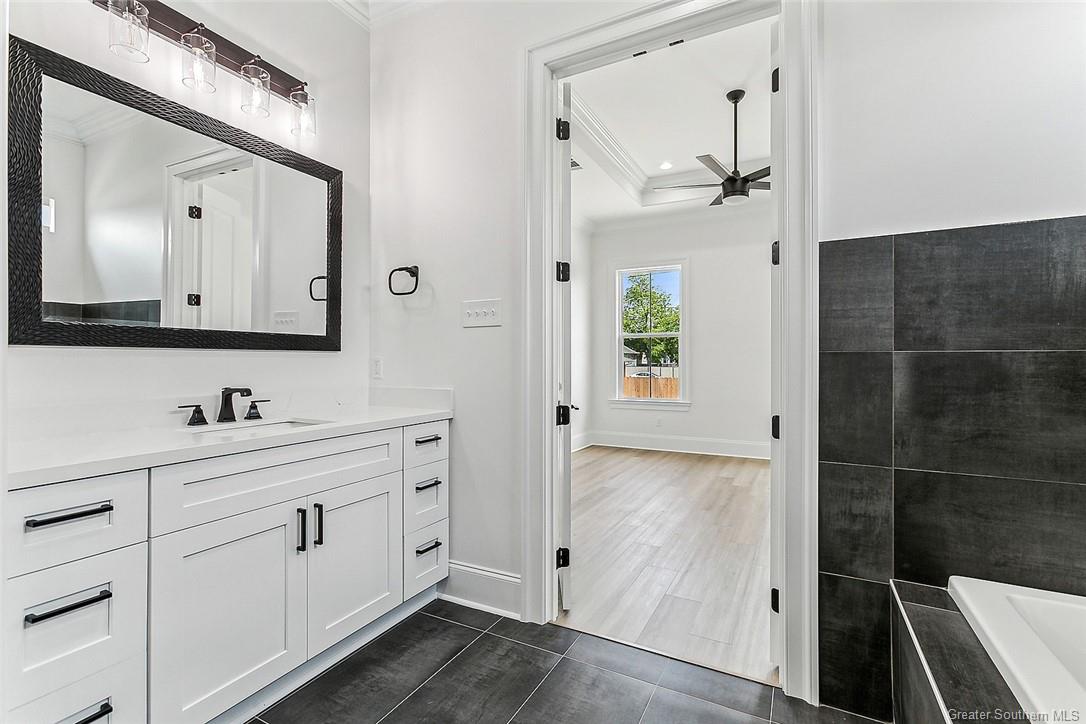 83 West Claiborne Square Chalmette, LA 70043 - Photo 10 of 15