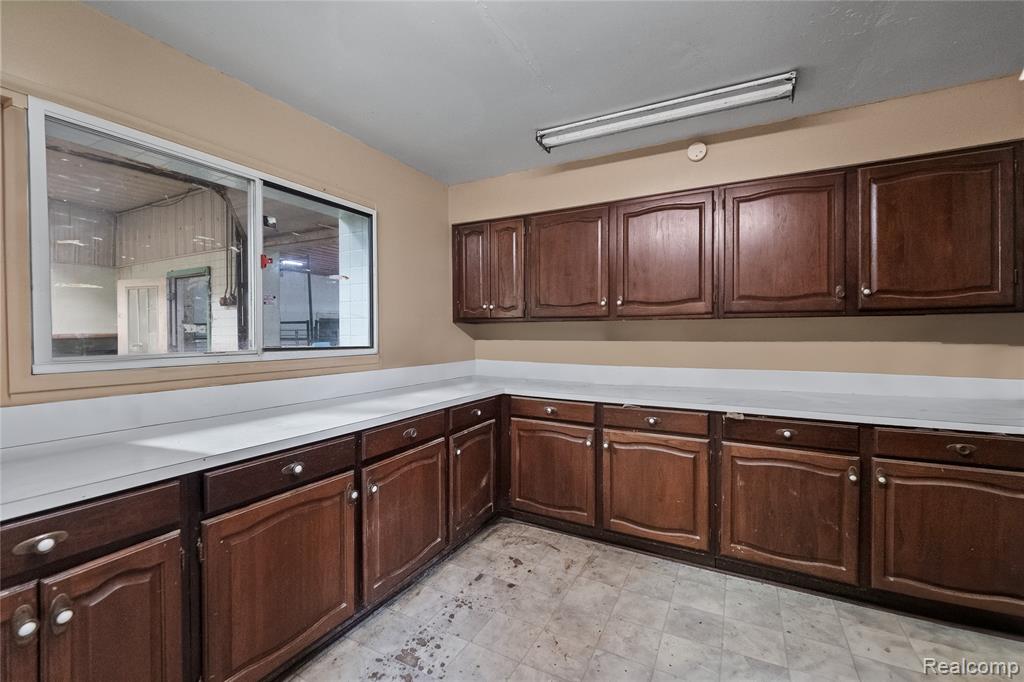 5095 Casey Road Dryden, MI 48428 - Photo 19 of 56