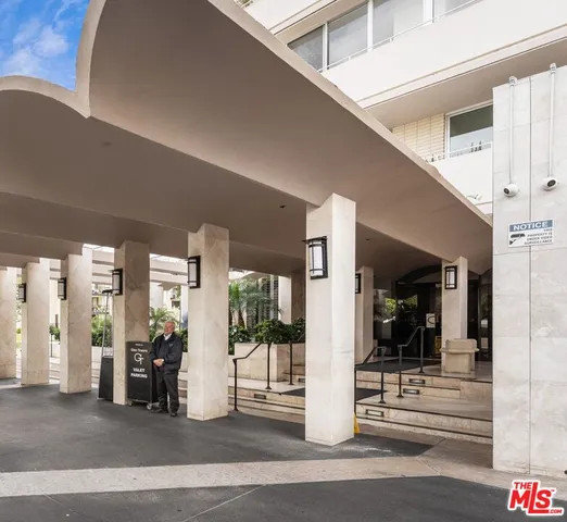 a view of a living room