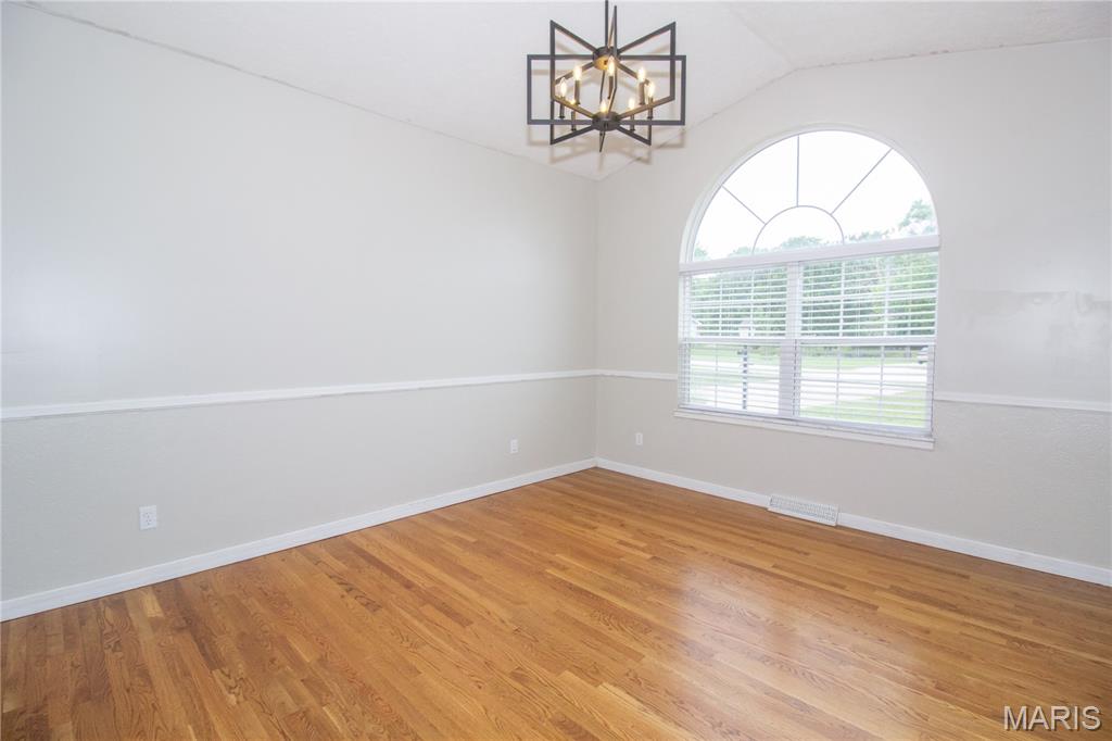 26266 Rambling Lane Richland, MO 65556 - Photo 5 of 51