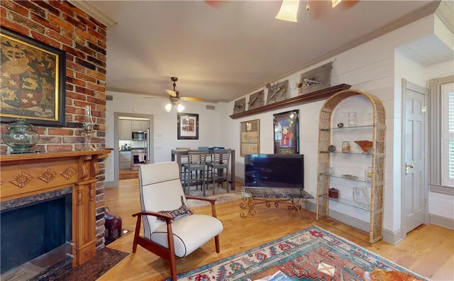 $2,375 | 804 A Howe Street, Unit A, Brunswick, GA 31520